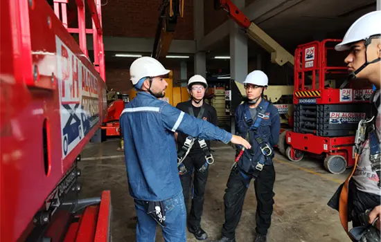 la importancia de capacitarse en la operacion de plataformas para elevacion